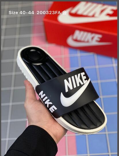 Nike Benassi JDI Black White Sandal